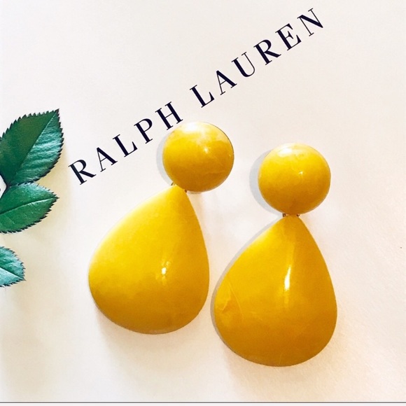 Zara Jewelry - Zara yellow 💫statement earrings 🌟